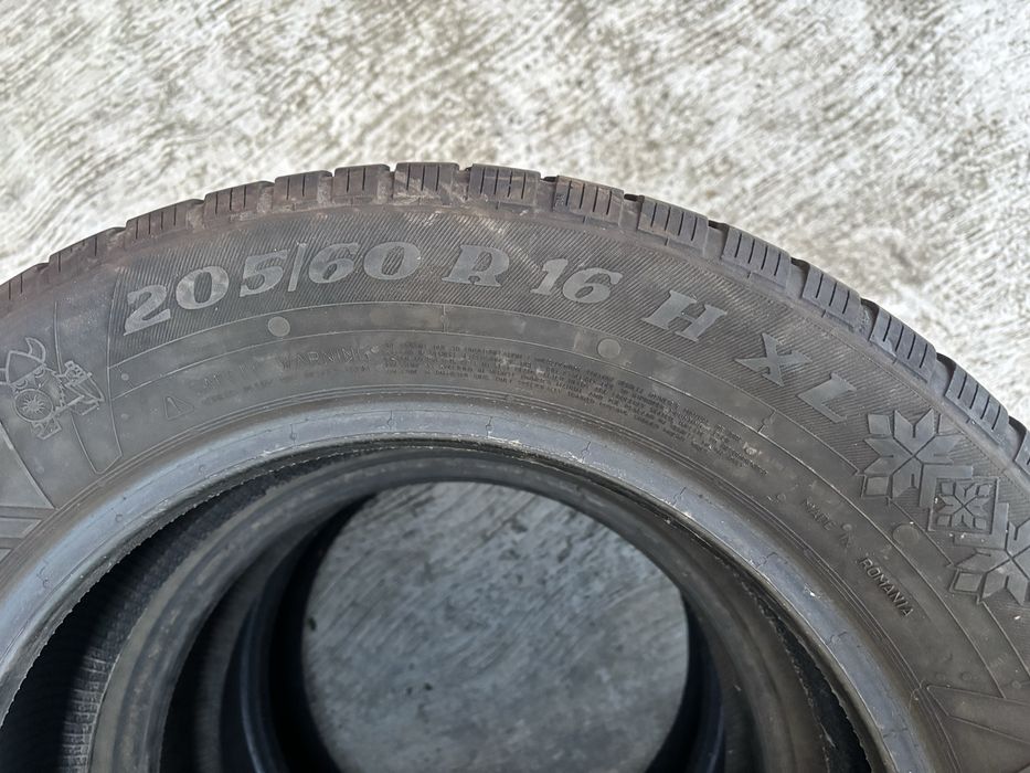 Anvelope  205/60R16