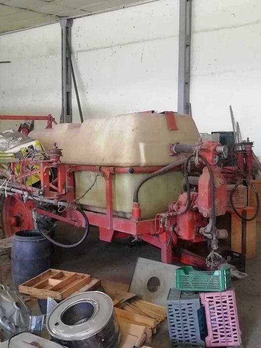 Разпродажба на селскостопанска техника