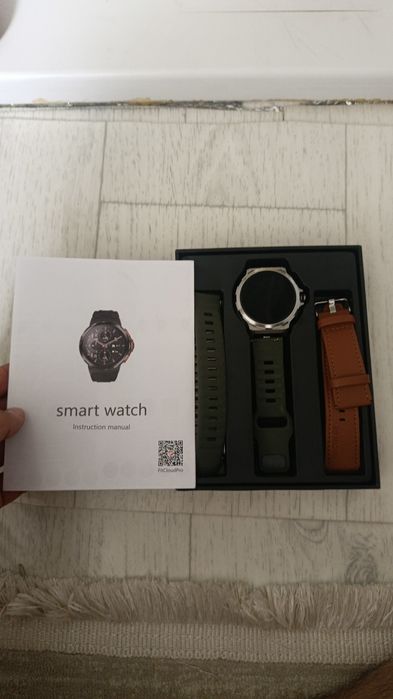 Продам часы смарт срочно