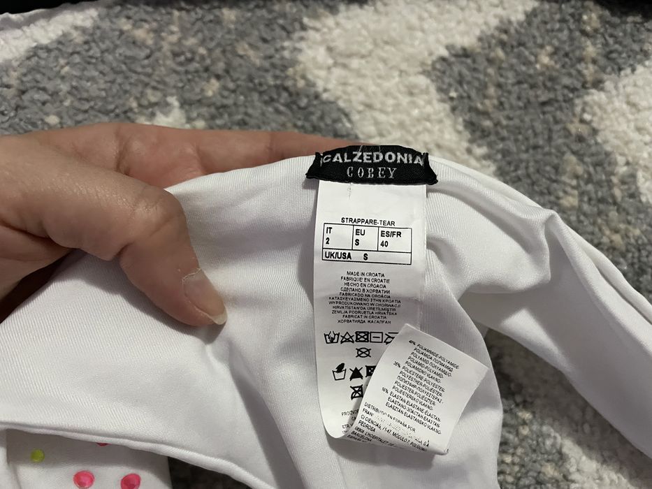 Vand costum baie Calzedonia, slip brazilian S, sutien triunghiuri mari