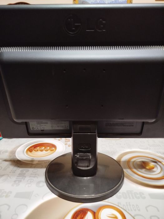 Монитор компьютера Samsung