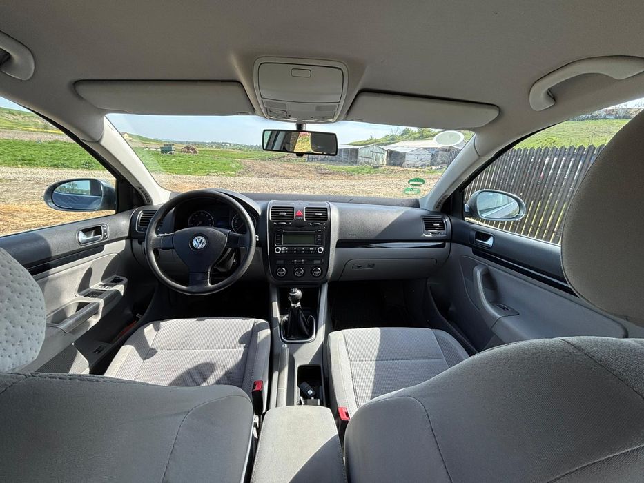 Volkswagen Jetta mk5