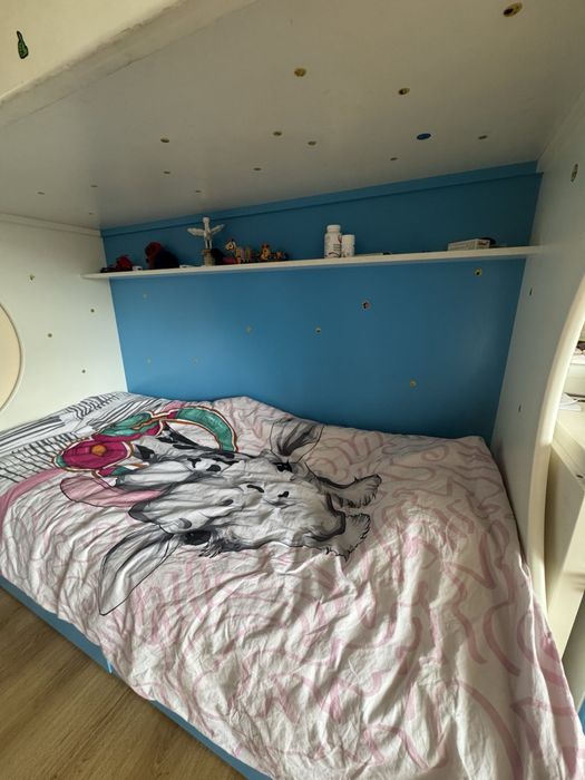 Двуетажно дизайнерско легло