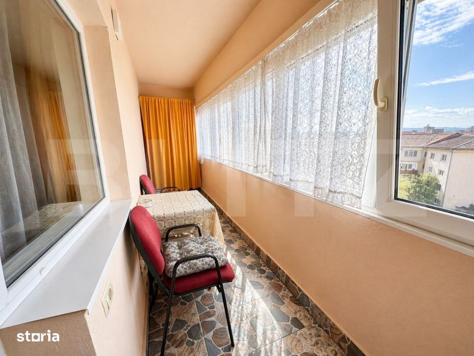 Apartament cu scara interioara, 100mp, 5 camere, 2 bai, Cetate