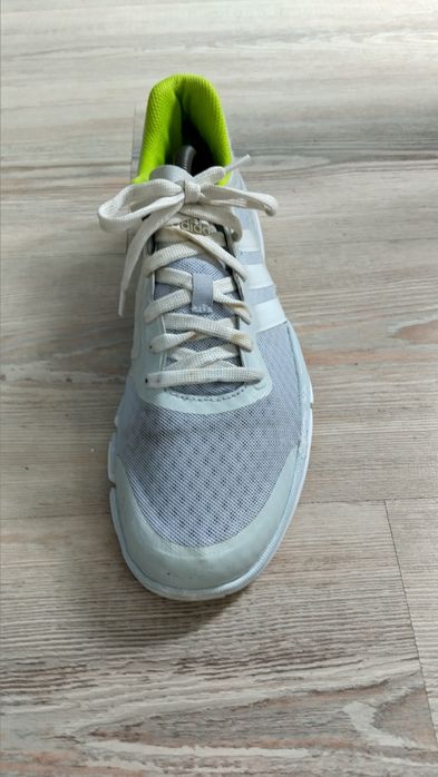 Маратонки adidas