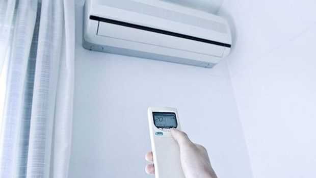 Montaj/instalare/igienizare/reparatii/incarcare cu freon aparate aer conditionat
