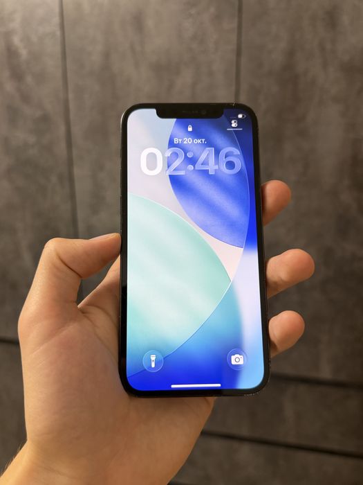 Айфон 12 про  128 гигов продам
