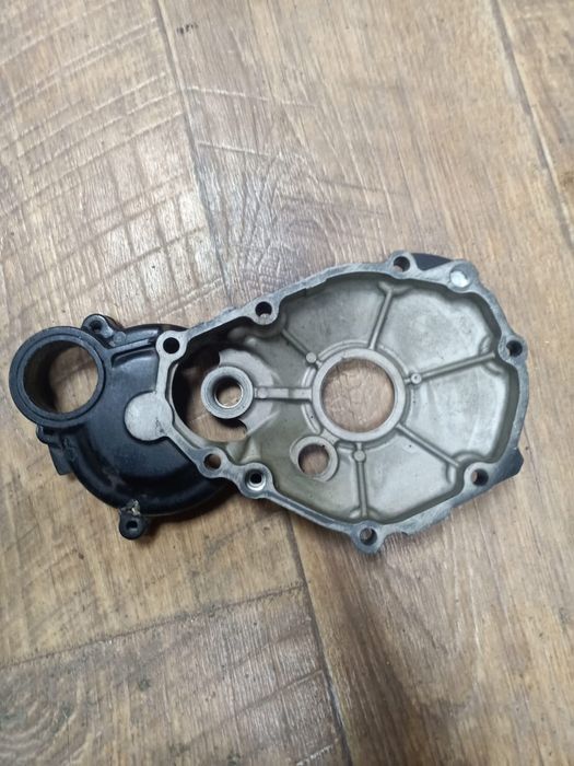 Крышка стартера от Suzuki Bking