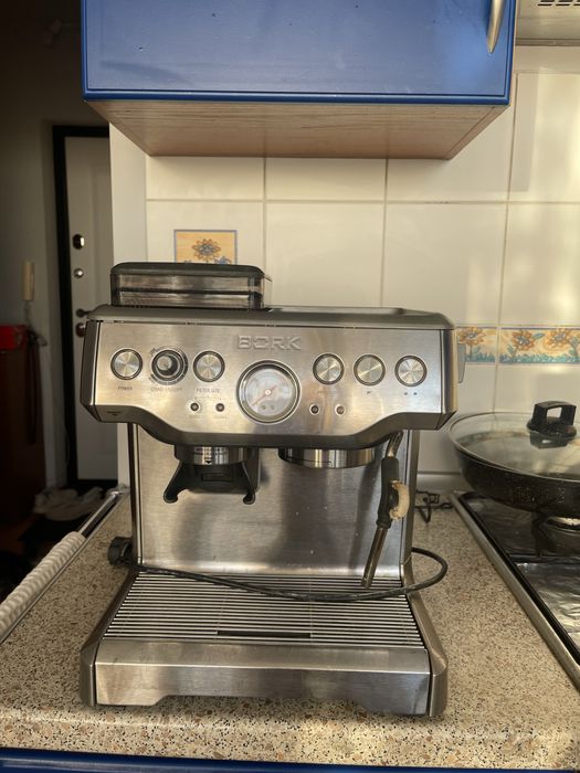 Кофемашина BORK C804