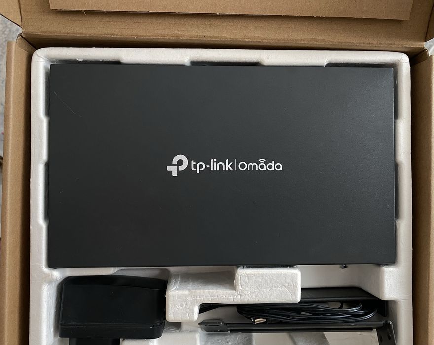 TP Link ER7206 Omada Gigabit VPN Gateway