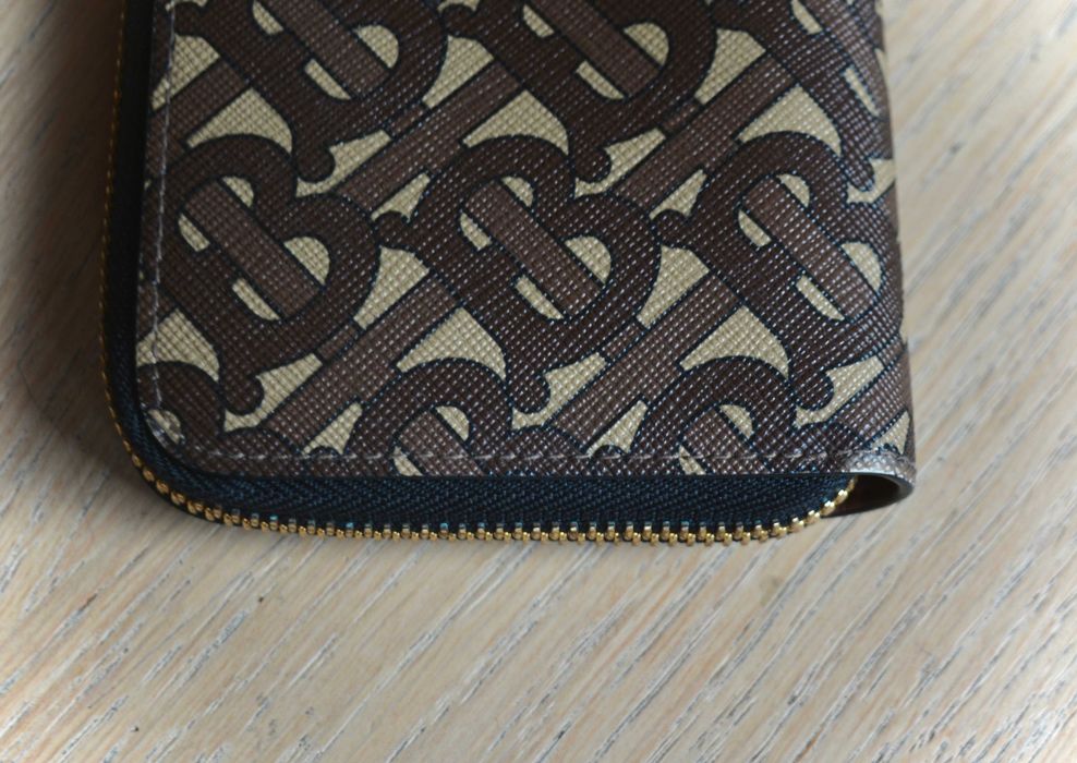 Оригинално портмоне Burberry