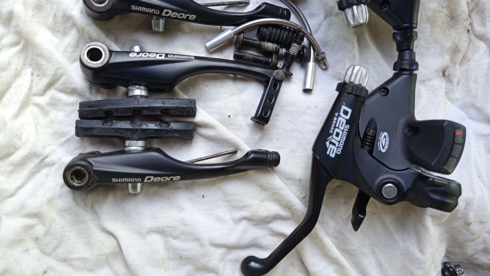 Команди и спирачки Shimano Deore