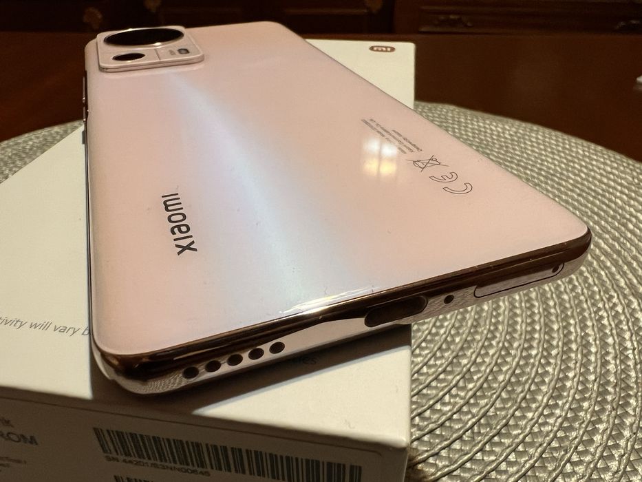 Мобилен телефон Xiaomi 13 lite