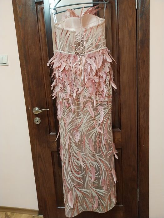 Бална рокля размер М