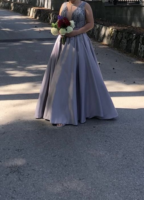 Официална бална рокля