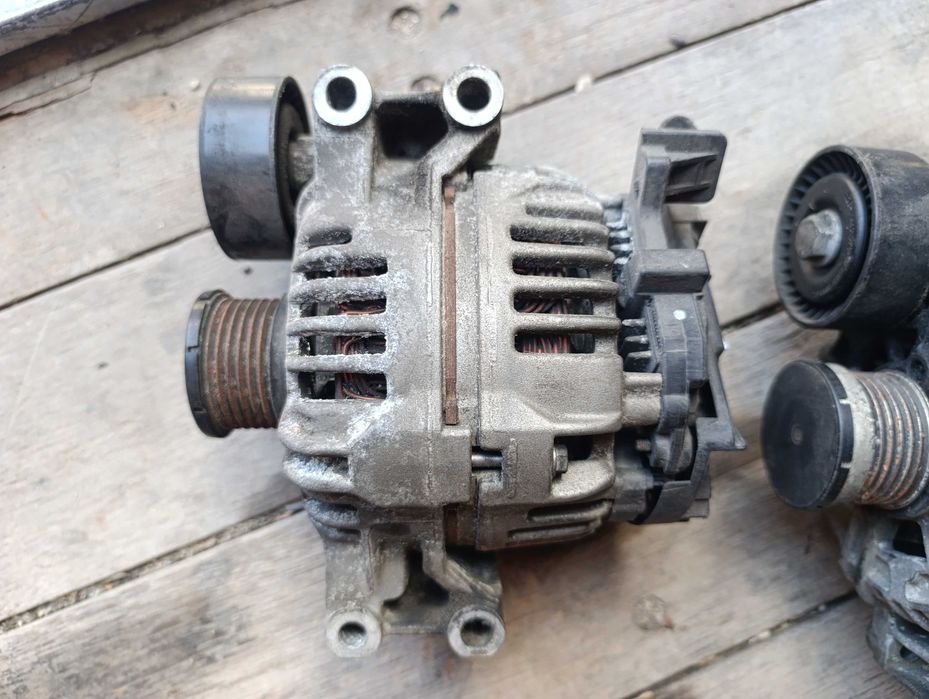 Динамо, алтернатор БМВ / BMW 01243251__  E81 E82 E83  E87 E90 E91 E60