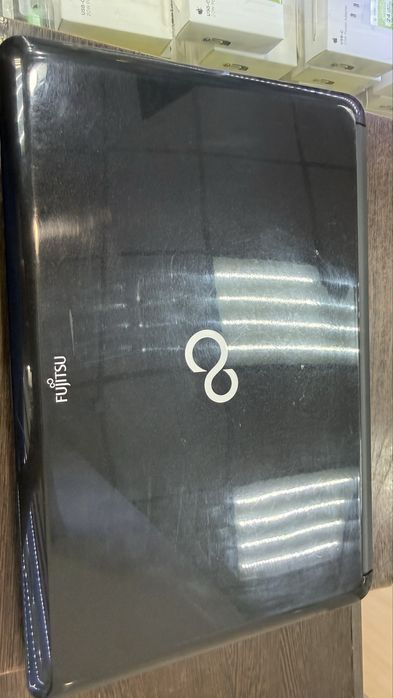 Ноутбук Fujitsu память 1 Тб