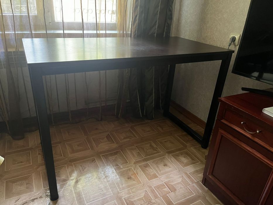 Продам офисный стол