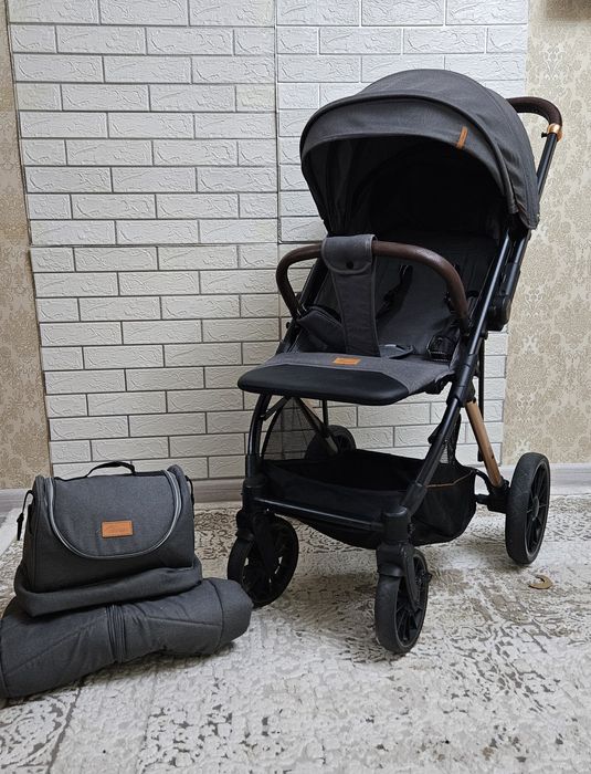 Коляска прогулочная Teknum