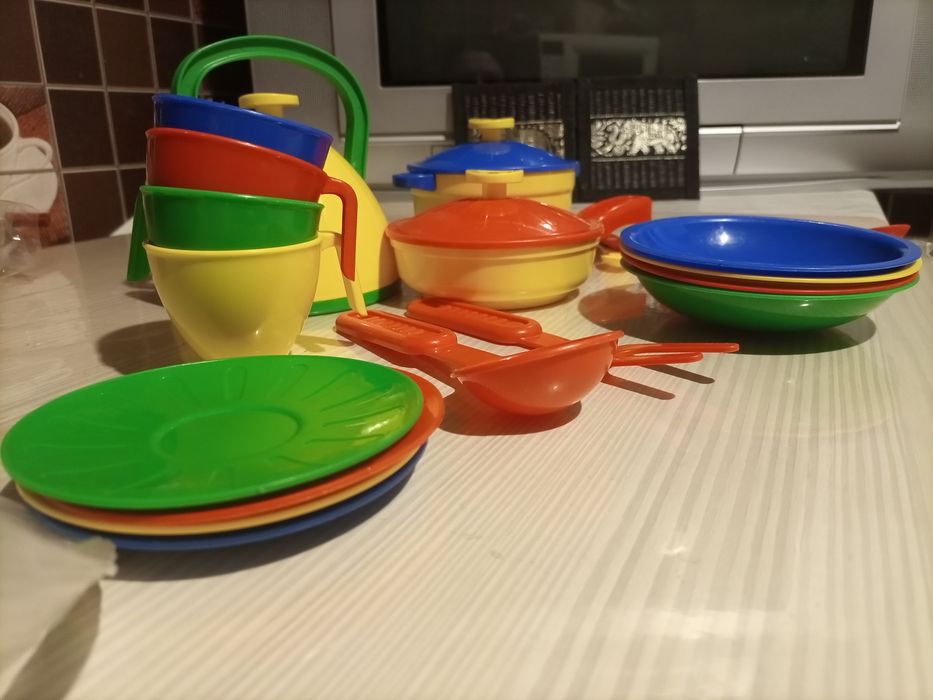 Посуда для кукол