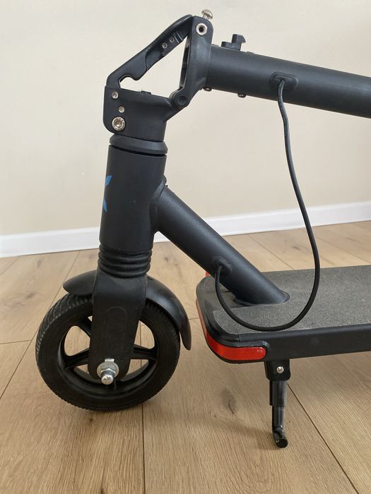 Электросамокат подростковый продам