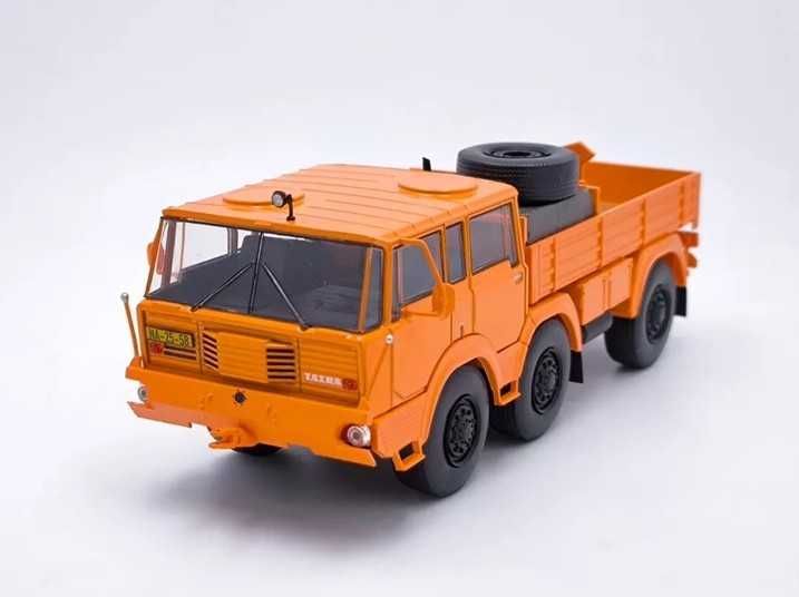 Tatra 813 macheta 1/43