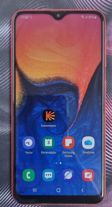 Продам телефон самсунг А10