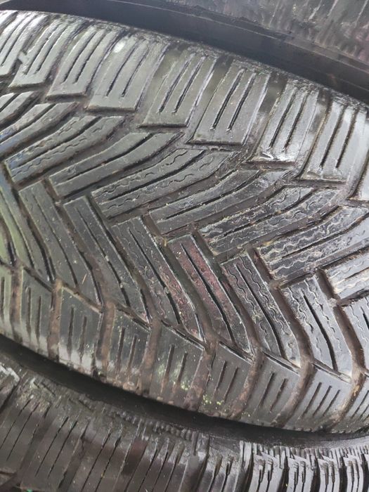 4 бр зимни 225/55/17 Michelin