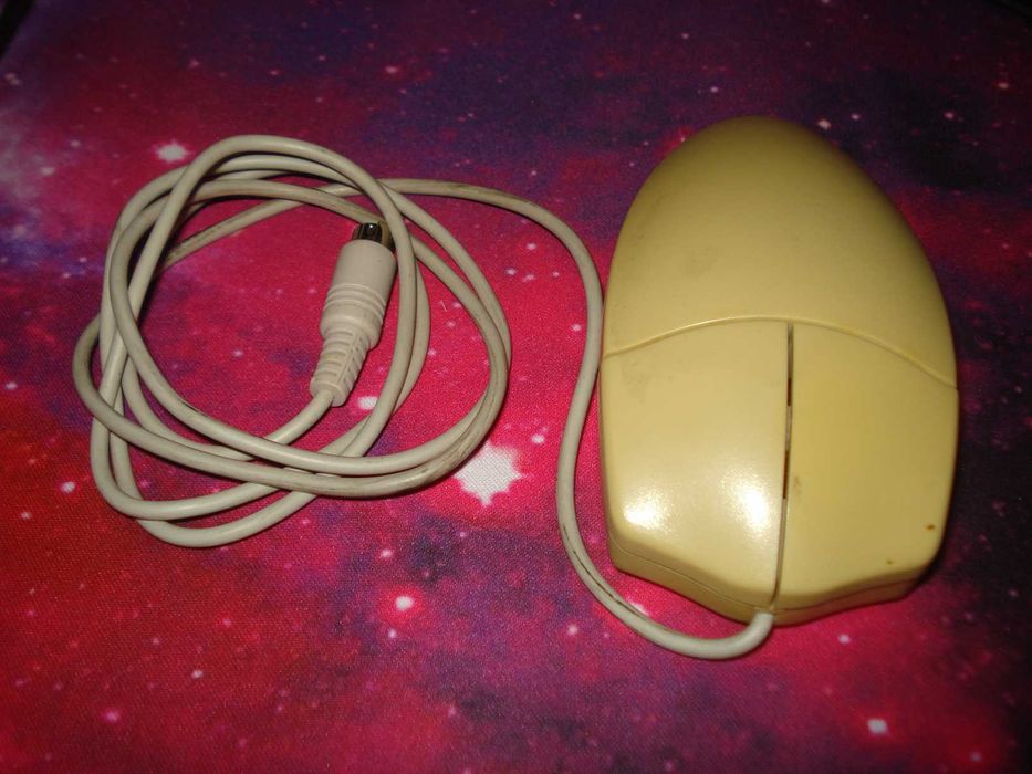 Mouse retro vintage cu bila mufa PS2 pentru pc de colectie