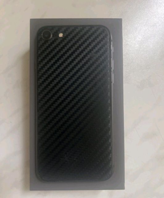 IPhone 8 на 64 гб б/у