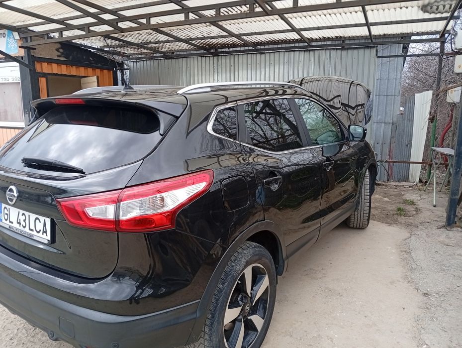 Vând Qashqai 2016 diesel 1.6 f11