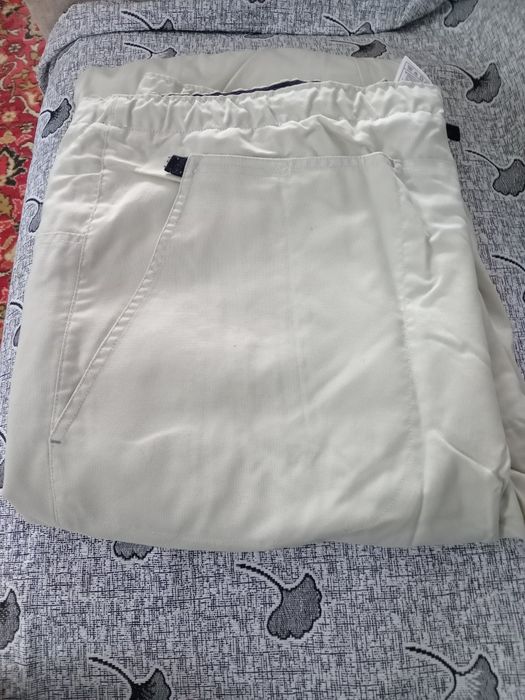 Спортивные штаны