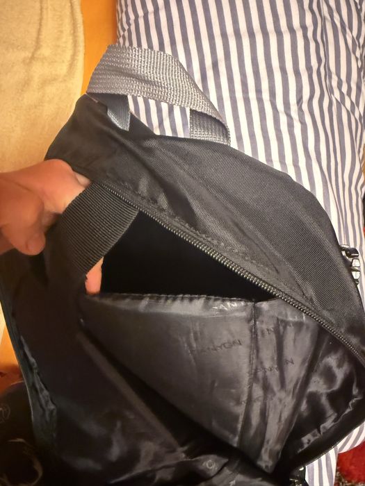 Ghiozdan laptop CANYON