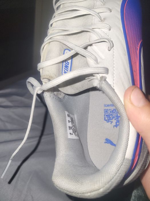 Vând urgent !!Ghete Puma king originale