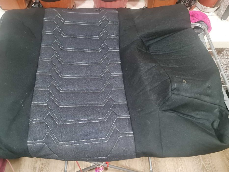 Продам Чехлы на джентру комплект.