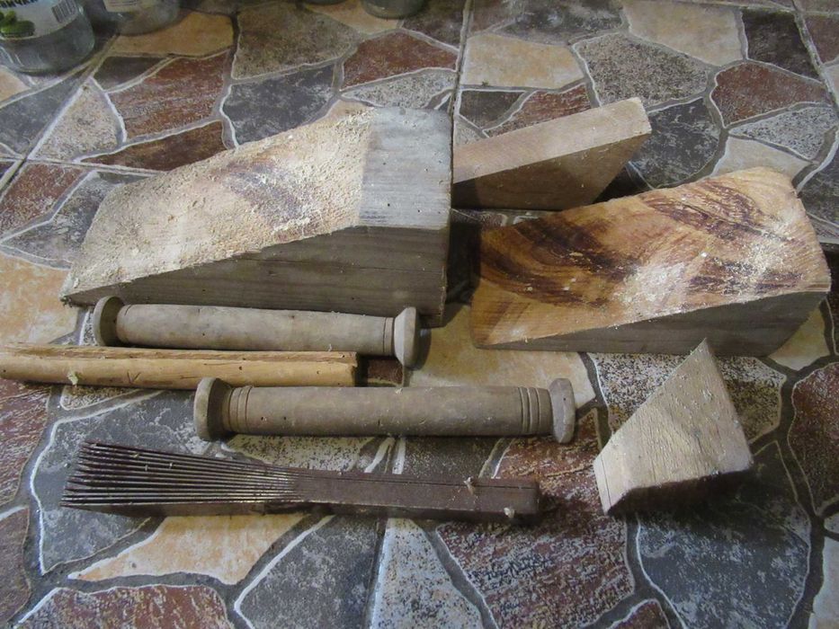 Вертикален метален тъкачен стан