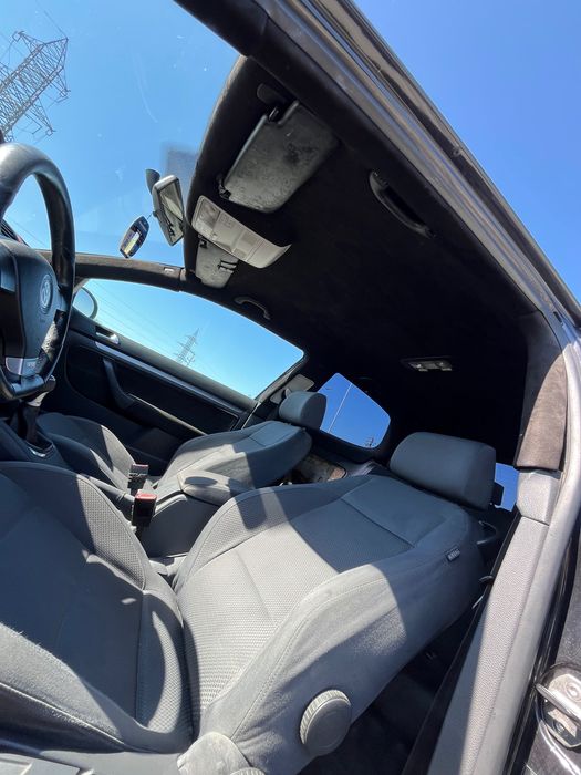 Vând golf 5 1.9 tdi