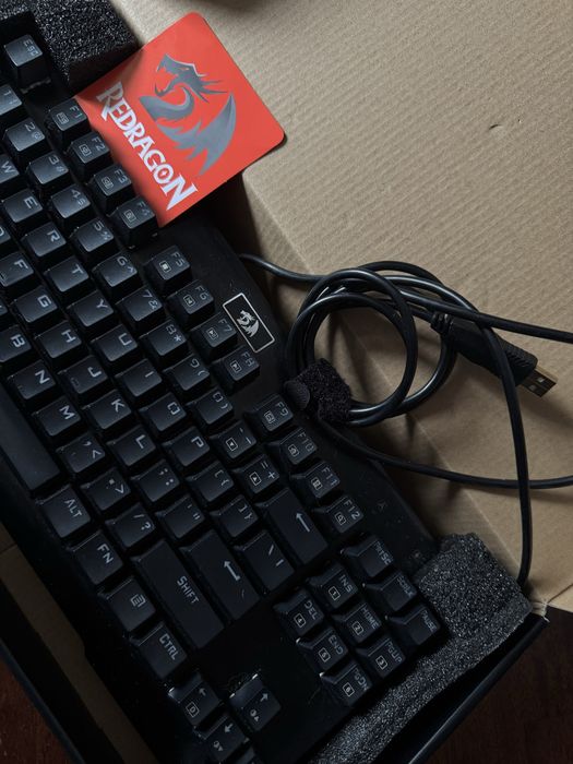 Tastatura gaming mecanica Redragon Visnu