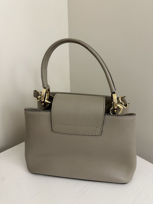 Продам кожаные сумки