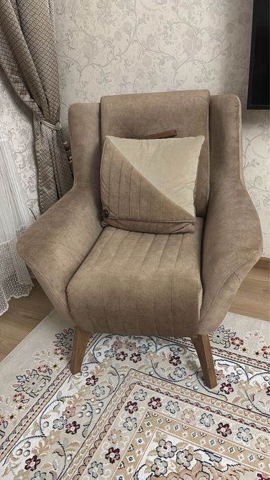 Диван + 2 кресла