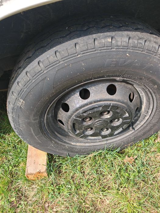 Roti jante tabla cu anvelope 15 c peugeot boxer citroen jumper