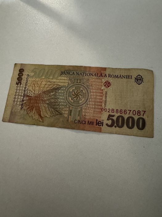 Bacnota de 5000 lei