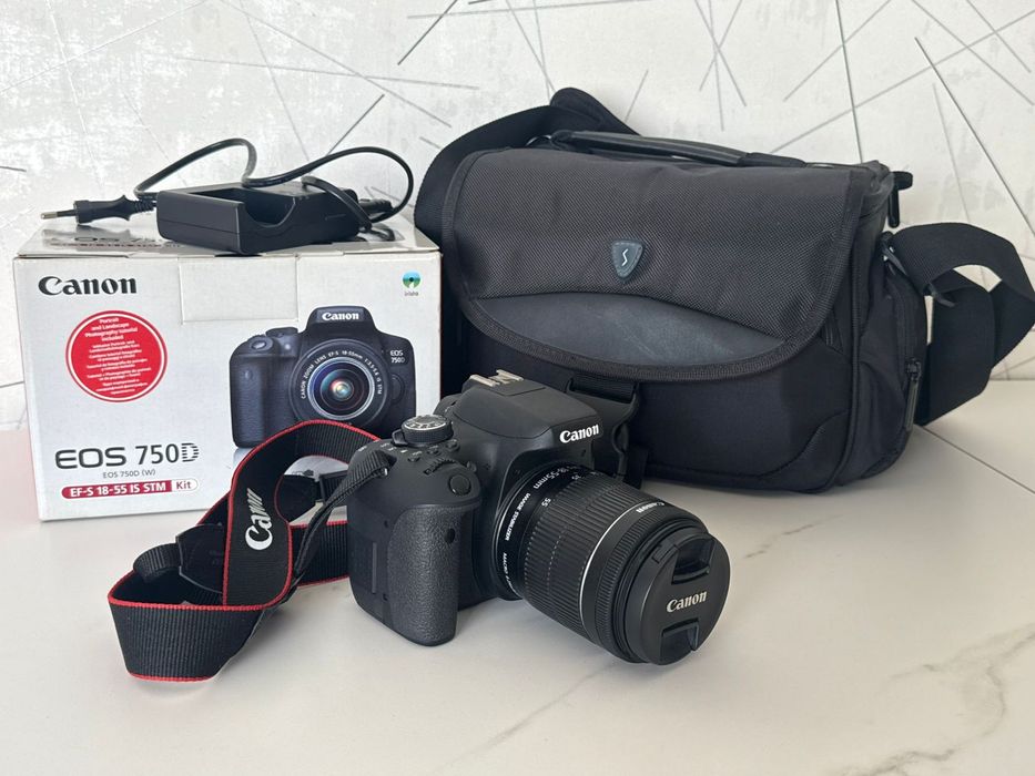 Фотоаппарат canon EOS 750d
