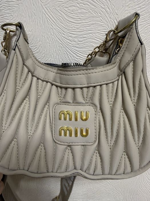 Красивая сумка Miu Miu
