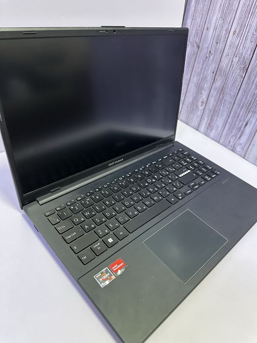 Ноутбук Asus VivoBook/  СТ31620