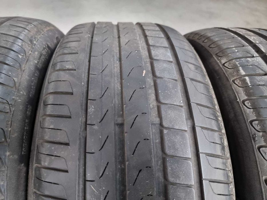 4 Anvelope VARA 225.55.16 "Pirelli" ; stare foarte buna