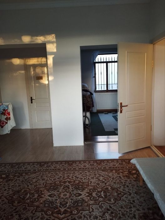 Uy sotiladi  srochna