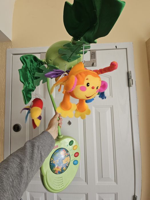 Музикална въртележка за кошара Fisher Price