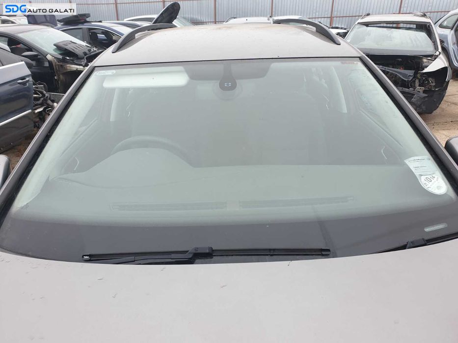 Parbriz Geam Sticla cu Senzor Ploaie Lumini Fara Incalzire Degivrare Volkswagen Golf 7 Break Variant Combi 2013 - 2017 [C5025]