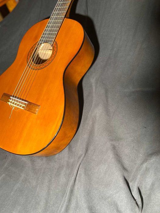 Гитара Yamaha C40
